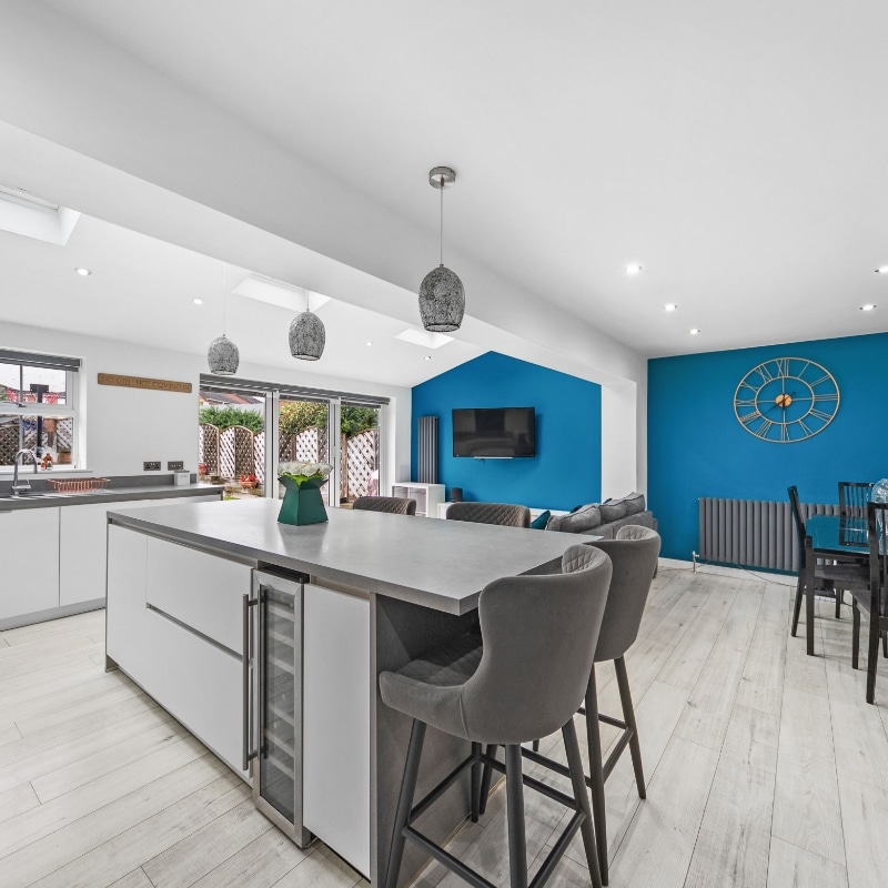 800 x 800 – landlord45