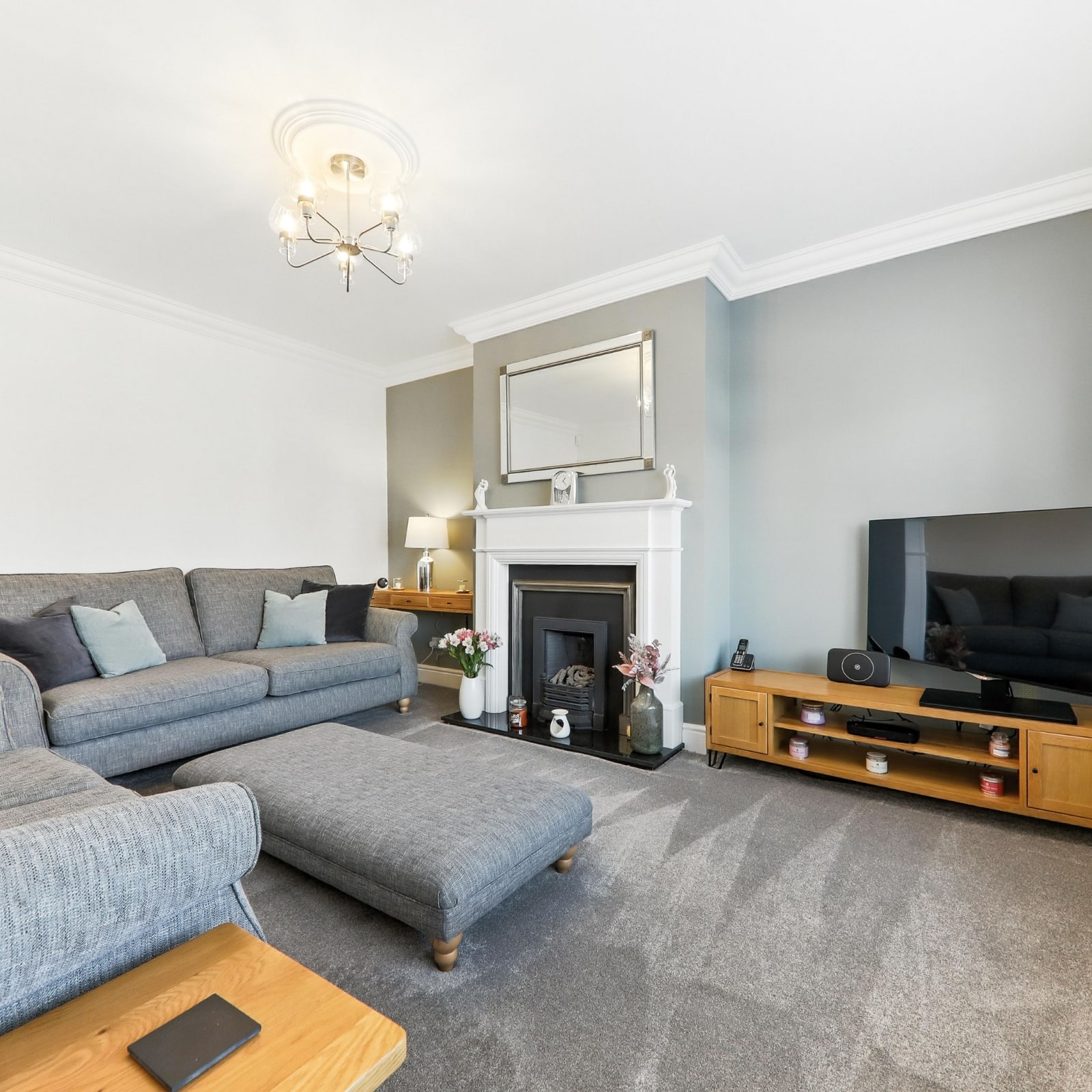 800 x 800 – landlord4@2x